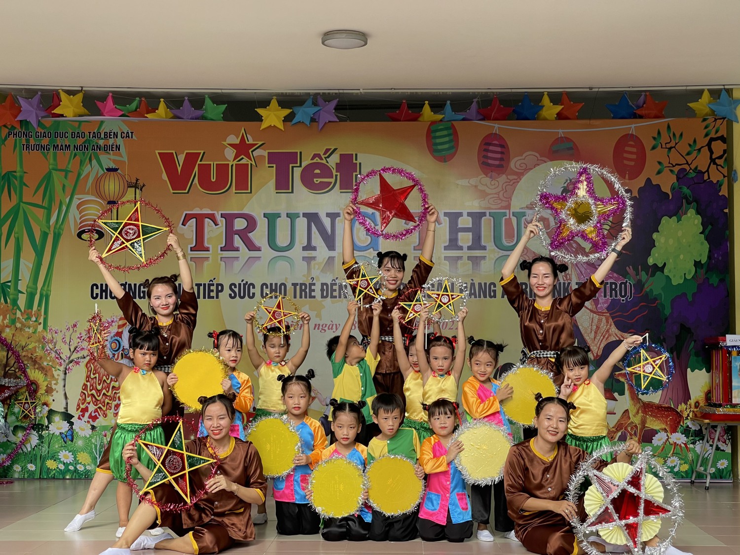 NGÀY 08 THÁNG 09 NĂM 2022. TRƯỜNG MẦM NON AN ĐIỀN TỔ CHỨC " VUI TẾT TRUNG THU" CHO CÁC BÉ.