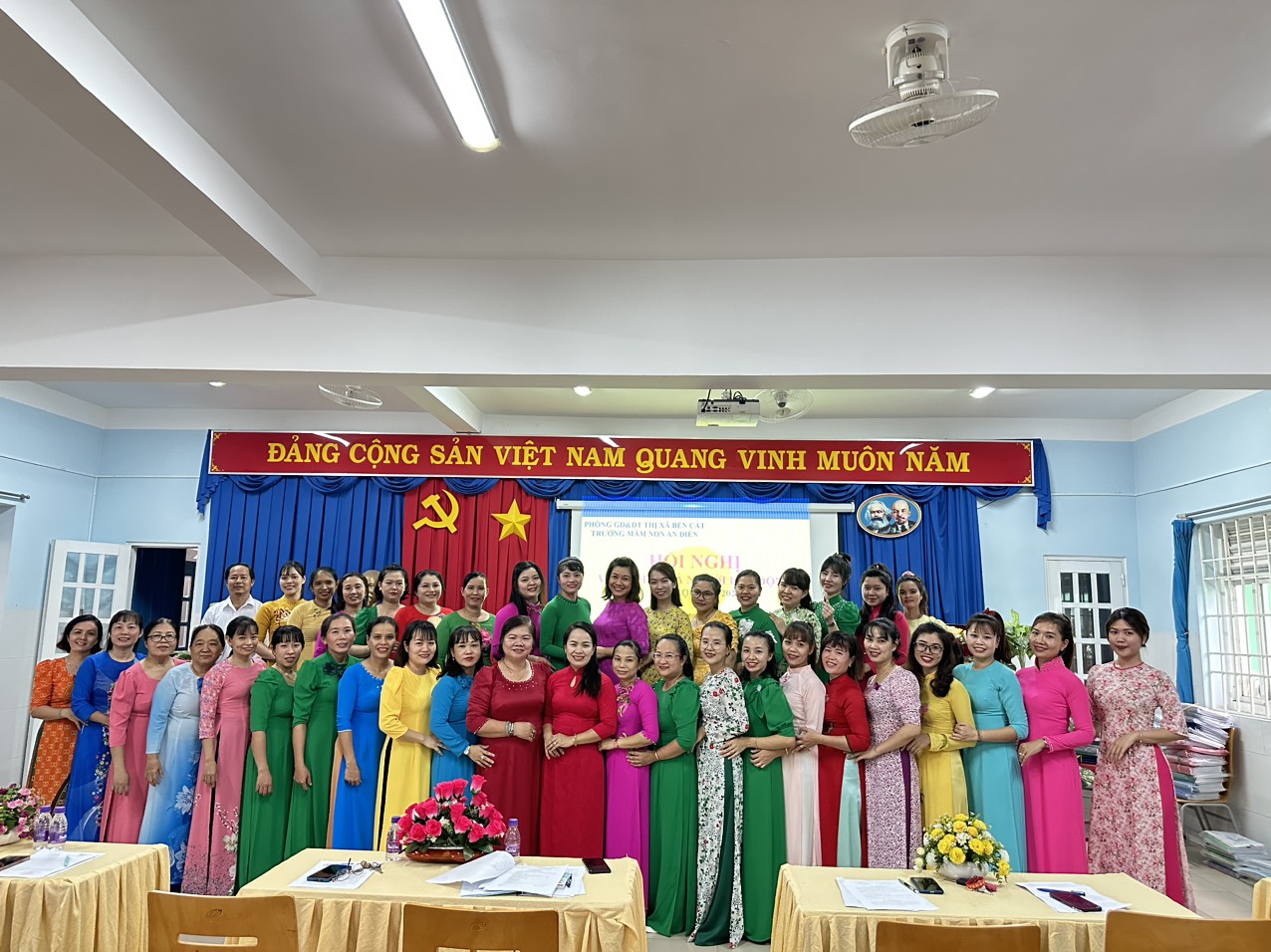 HỘI NGHỊ CÔNG CHỨC VÀ NGƯỜI LAO ĐỘNG NĂM HỌC 2023-2024