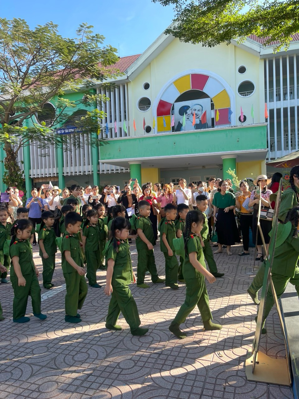 z4993058143866 cefa53f94c200ca8791ca41f2ed31832